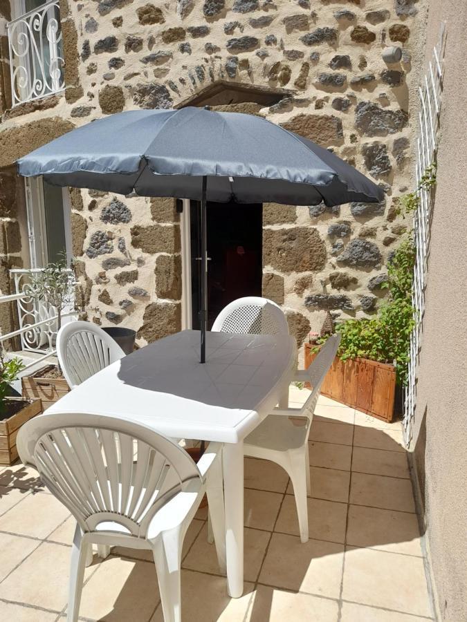 Tour Medievale De L'An Mille Apartment Loudes Exterior photo